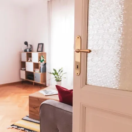 Appartement The Attic - Your Space In The Center