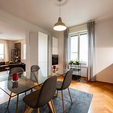 The Attic - Your Space In The Center Lugano