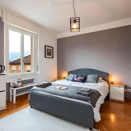 The Attic - Your Space In The Center Appartement *